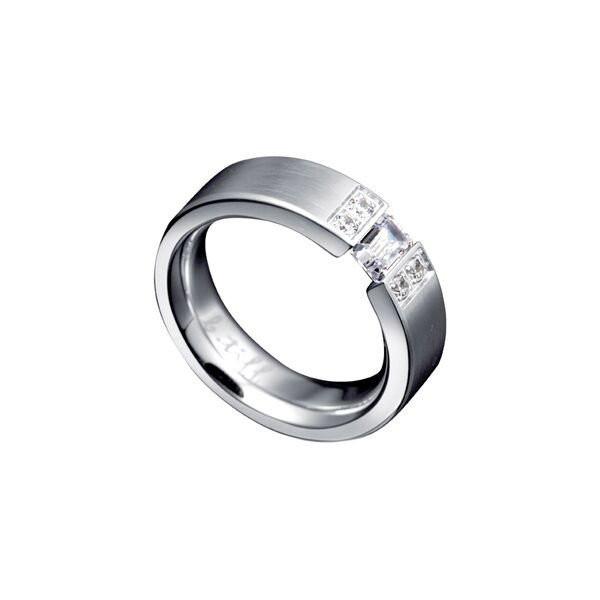 B.Tiff Amikoj Tension and Pavé Ring