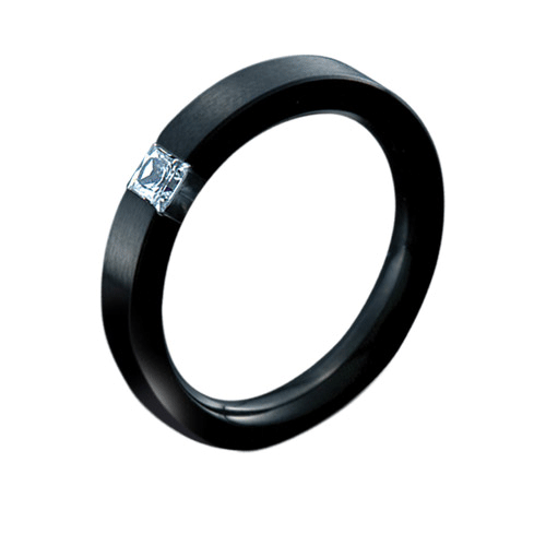 B.Tiff Cigana Solitair Ring